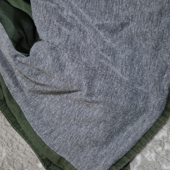 Old Navy Boy's Green Spring Jacket Size 12-18M - Picture 3 of 3